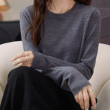 100% 메리노 울 크루넥 티셔츠 스웨터