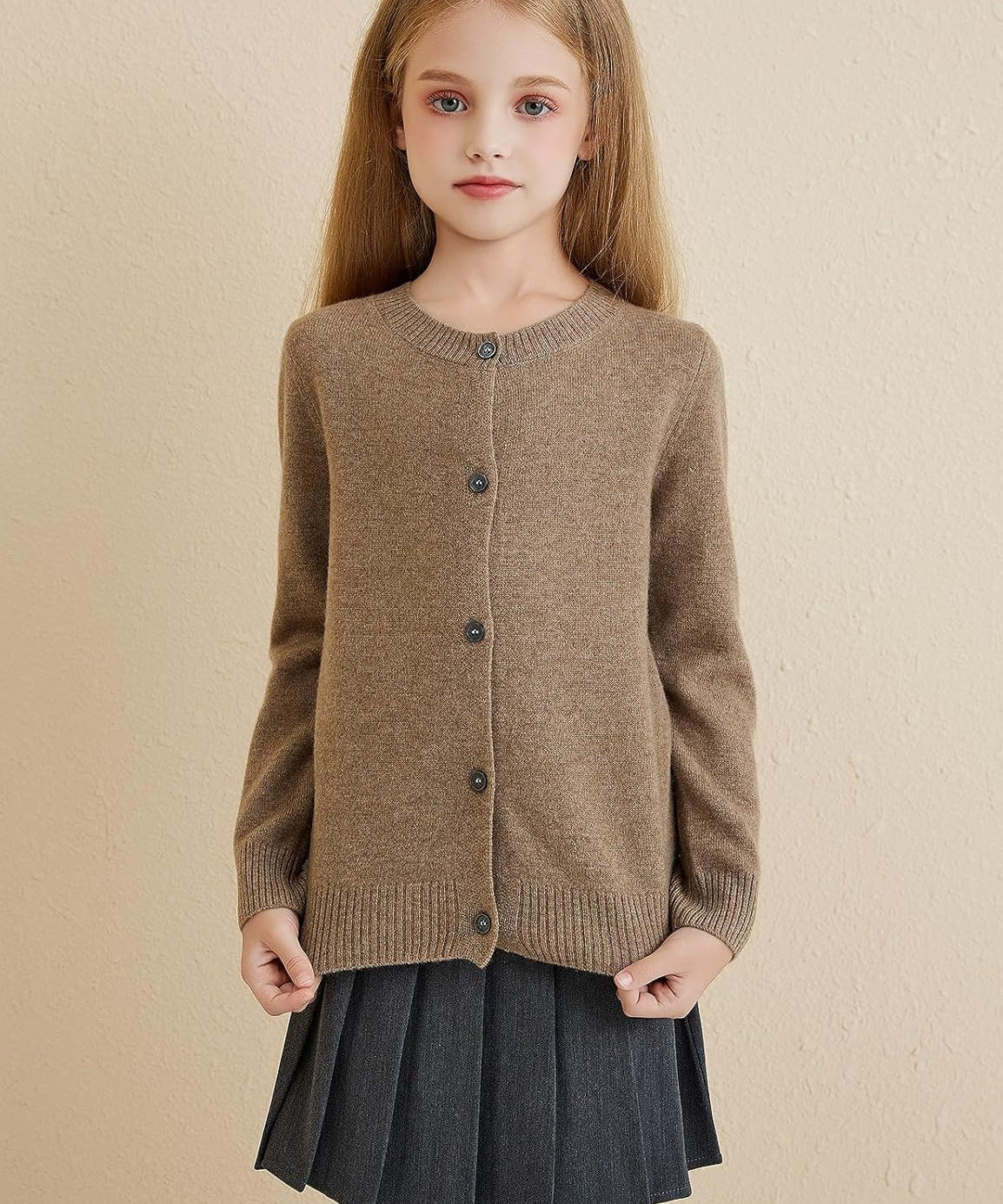 Dziewczęcy kardigan ze 100% wełny merynosów z okrągłym dekoltem