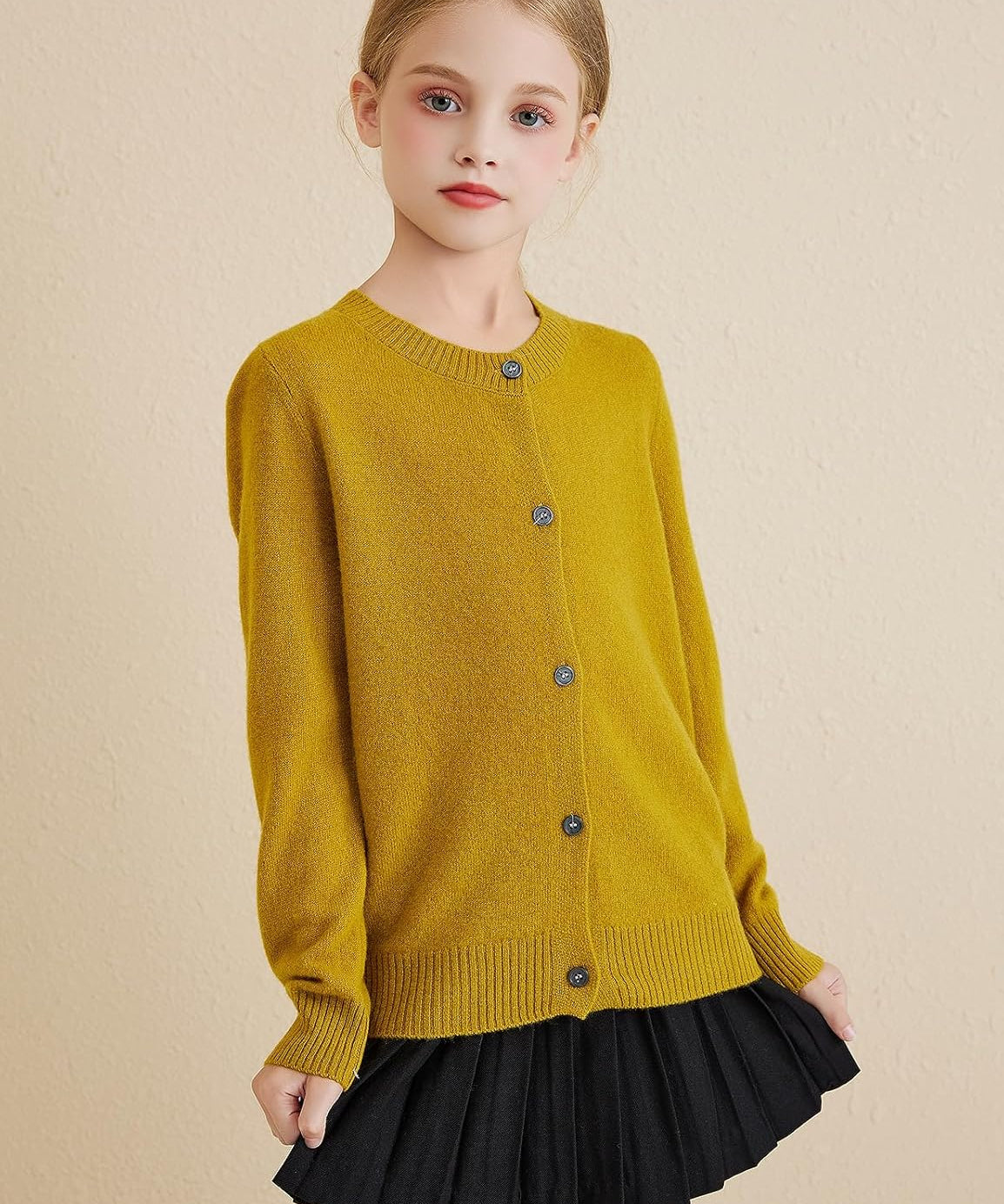 Dziewczęcy kardigan ze 100% wełny merynosów z okrągłym dekoltem