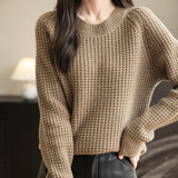 Suéter 100% lã merino waffle tricotado com gola redonda