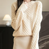 100% Merino Wool Vintage Crewneck Cable Knit Sweater