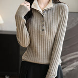 메리노 울 블렌드 컬러 블록 스탠드 칼라 스웨터