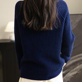 Suéter 100% lã merino waffle tricotado com gola redonda