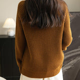 Suéter 100% lã merino waffle tricotado com gola redonda