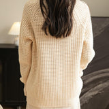 Suéter 100% lã merino waffle tricotado com gola redonda