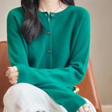 100% 메리노 울 크루넥 카디건 스웨터