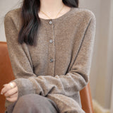 100% 메리노 울 크루넥 카디건 스웨터