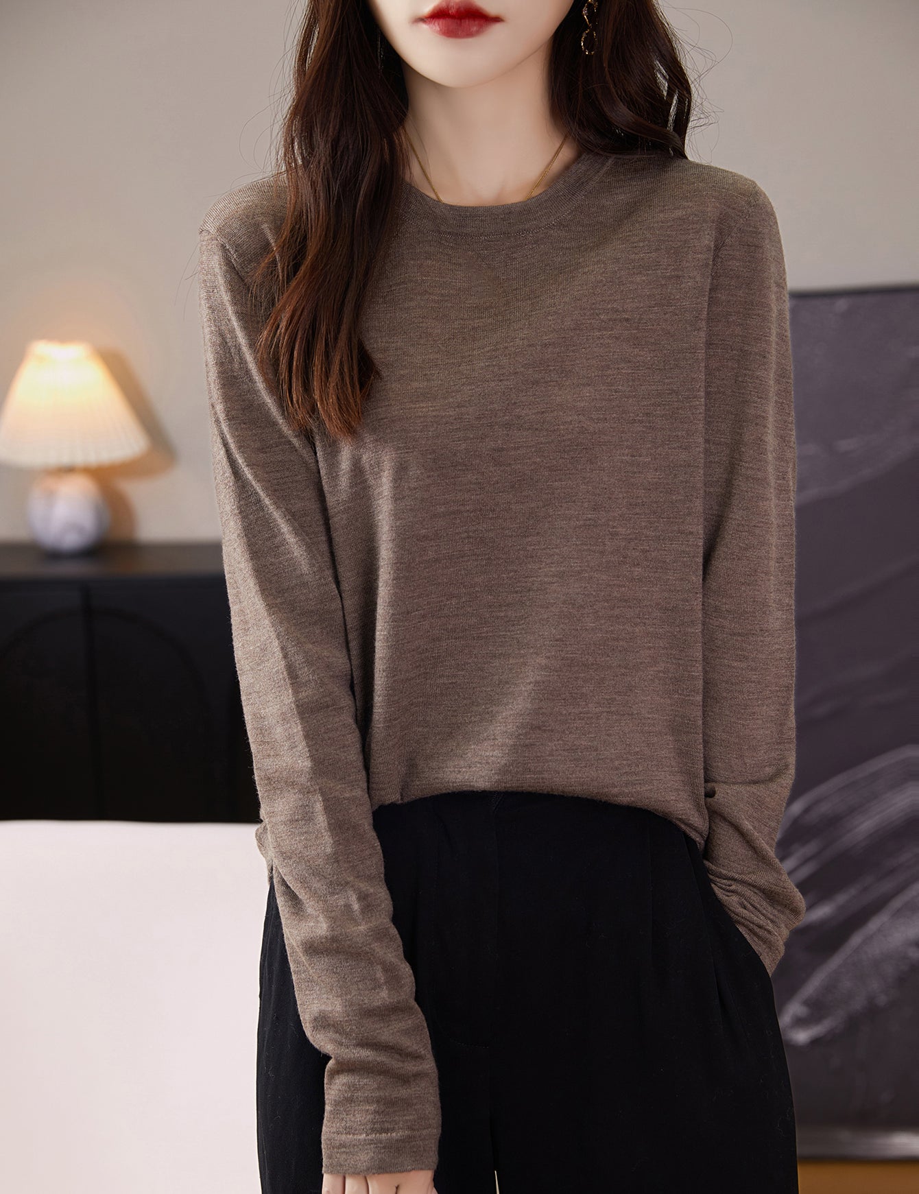 100% Merino Wool Crewneck Tee Shirt Sweater
