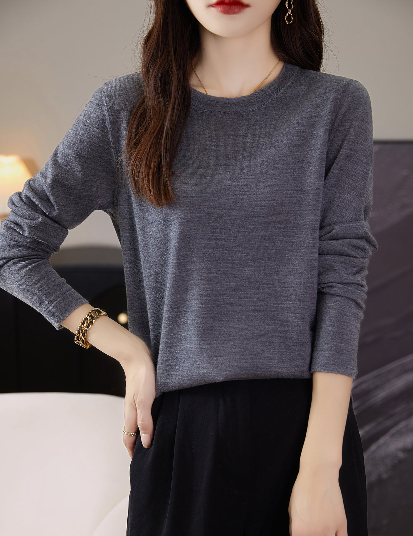 100% Merino Wool Crewneck Tee Shirt Sweater