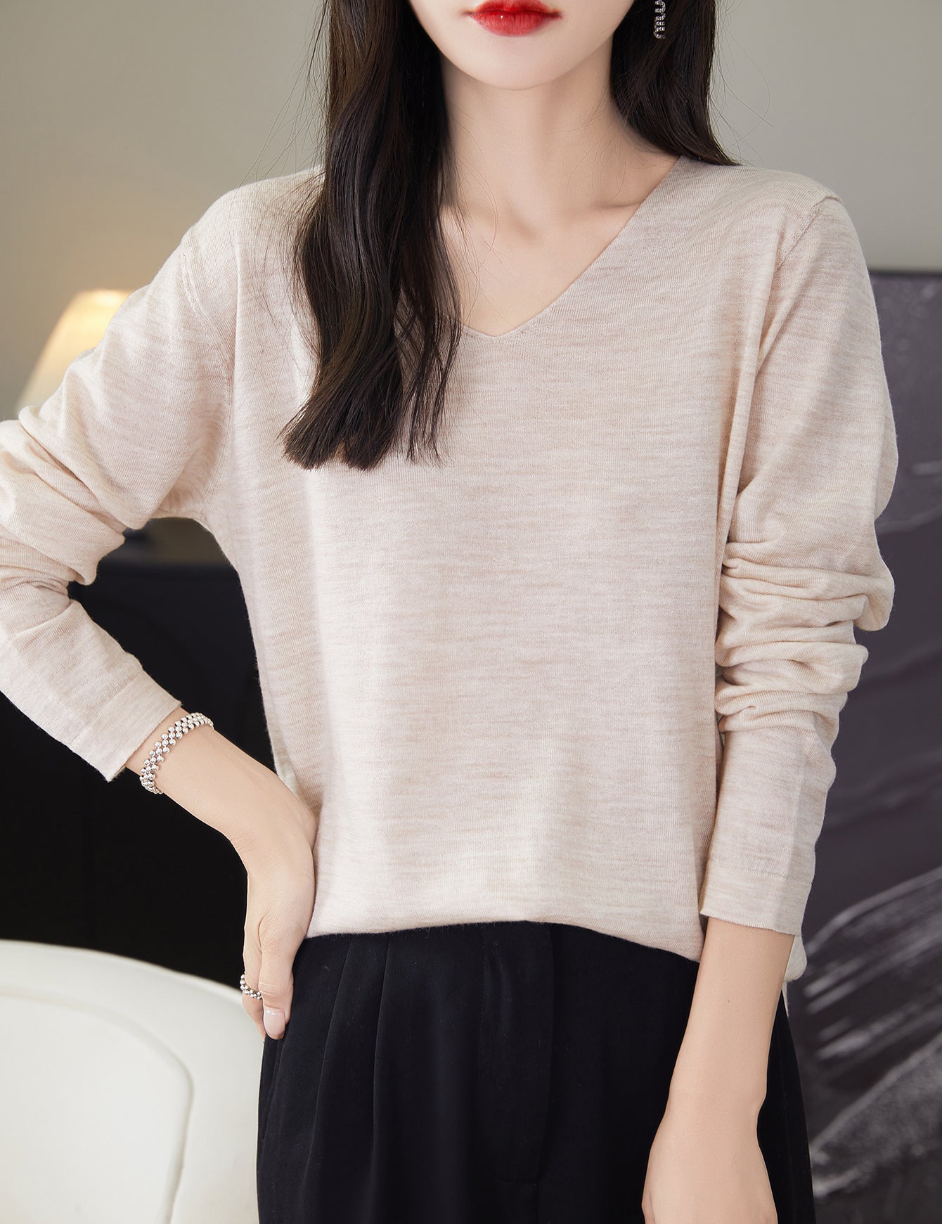 100% Merino Wool V-Neck Sweater
