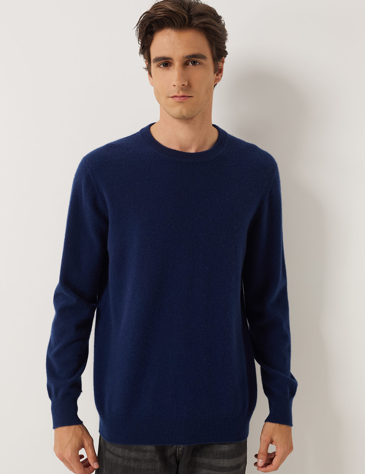 100% Cashmere Crew Neck Seamless Knit Sweater