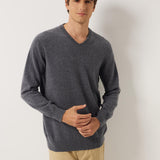 100% Cashmere V Neck Seamless Knit Sweater