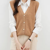 Women's 100% Merino Wool Sweater Vest 2025 Fall Winter V Neck Button Down Sleeveless Cable Knit Sweater Vest