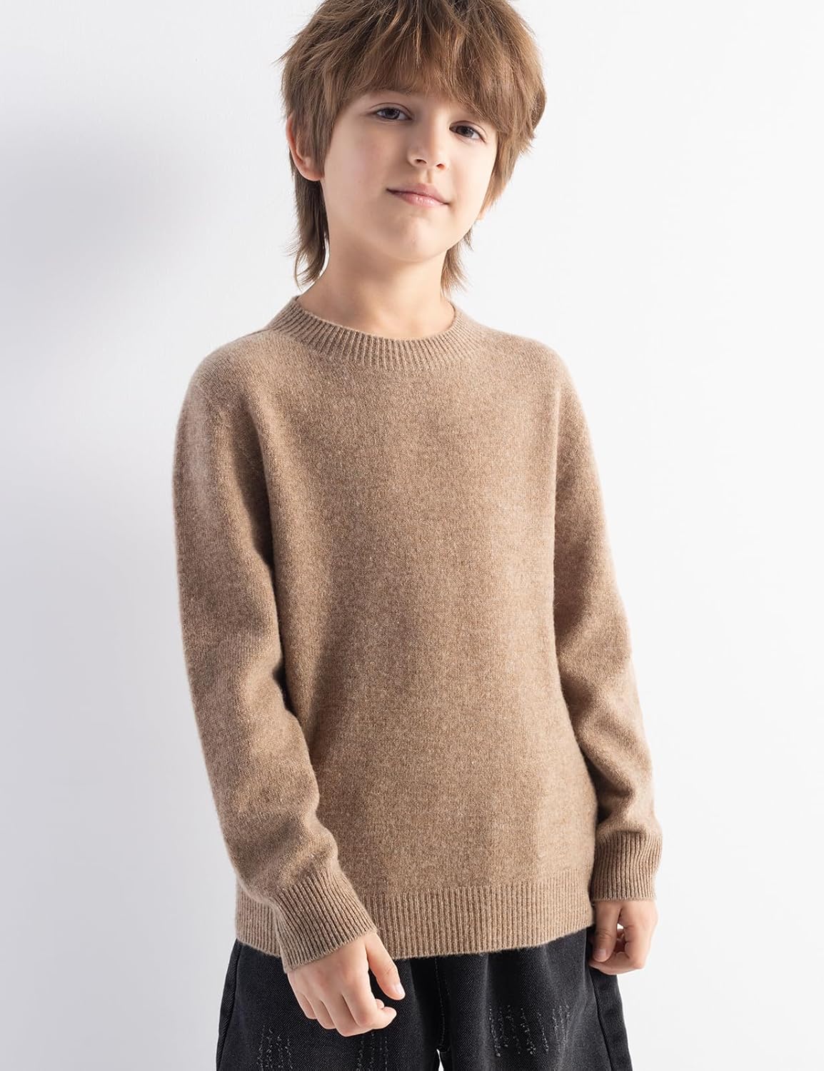 男の子100％メリノウールセーター2025秋の冬のファーストラインクルーネック長袖シームレスニットセーターを着用する準備ができています
