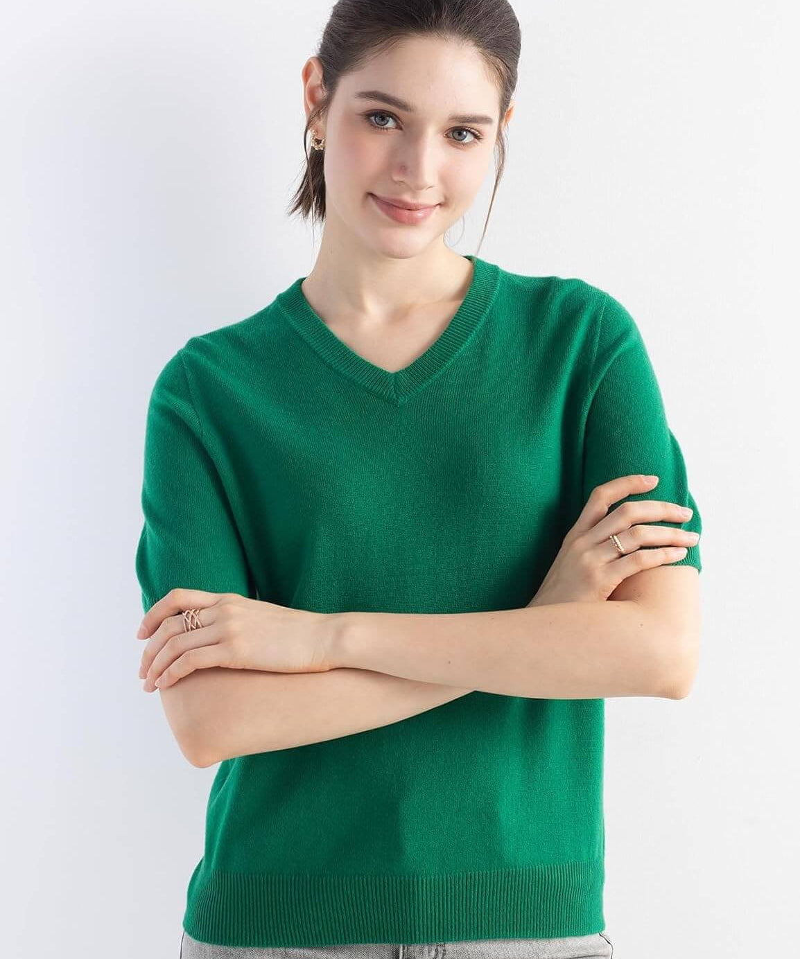 Merino Wool V-Neck Short Sleeve Seamless Knit Sweater