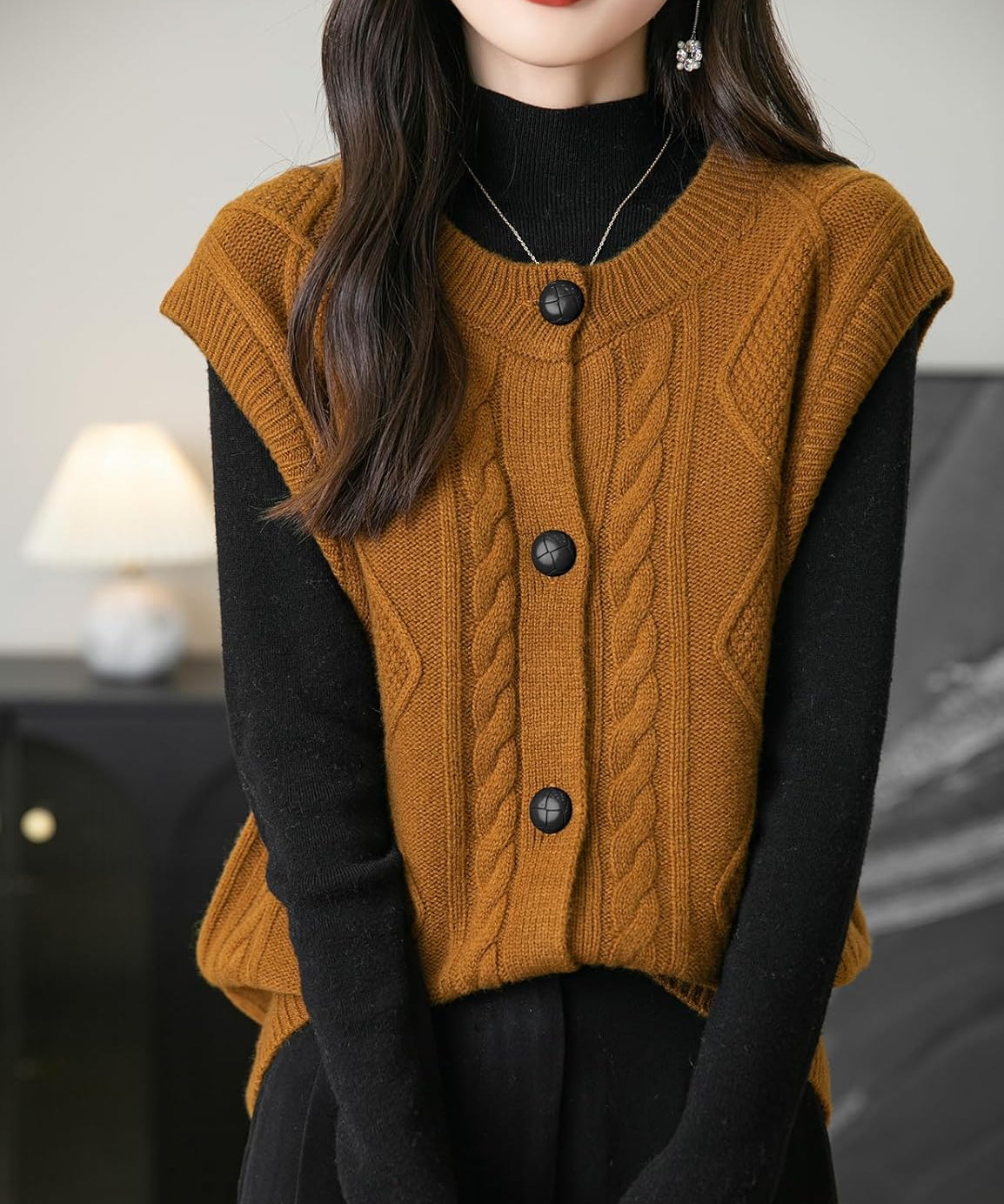 Chanyarn Women's 100% Merino Wool Sweater Vest 2025 Fall Winter Crew Neck Button Down Sleeveless Cable Knitted Sweater