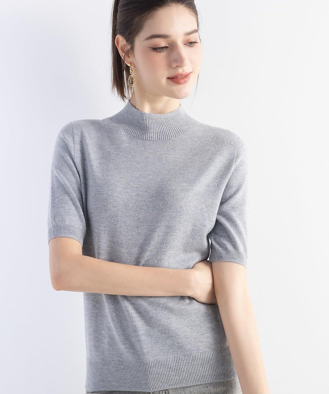 Merino Wool Mock Neck Short Sleeve Seamless Knit Sweater