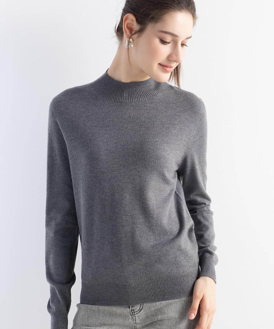 Merino Wool Mock Neck Seamless Knit Sweater