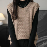 Women's 100% Merino Wool Sweater Vest 2025 Fall Winter Vintage Cable Crew Neck Sleeveless Knit Sweater Vest