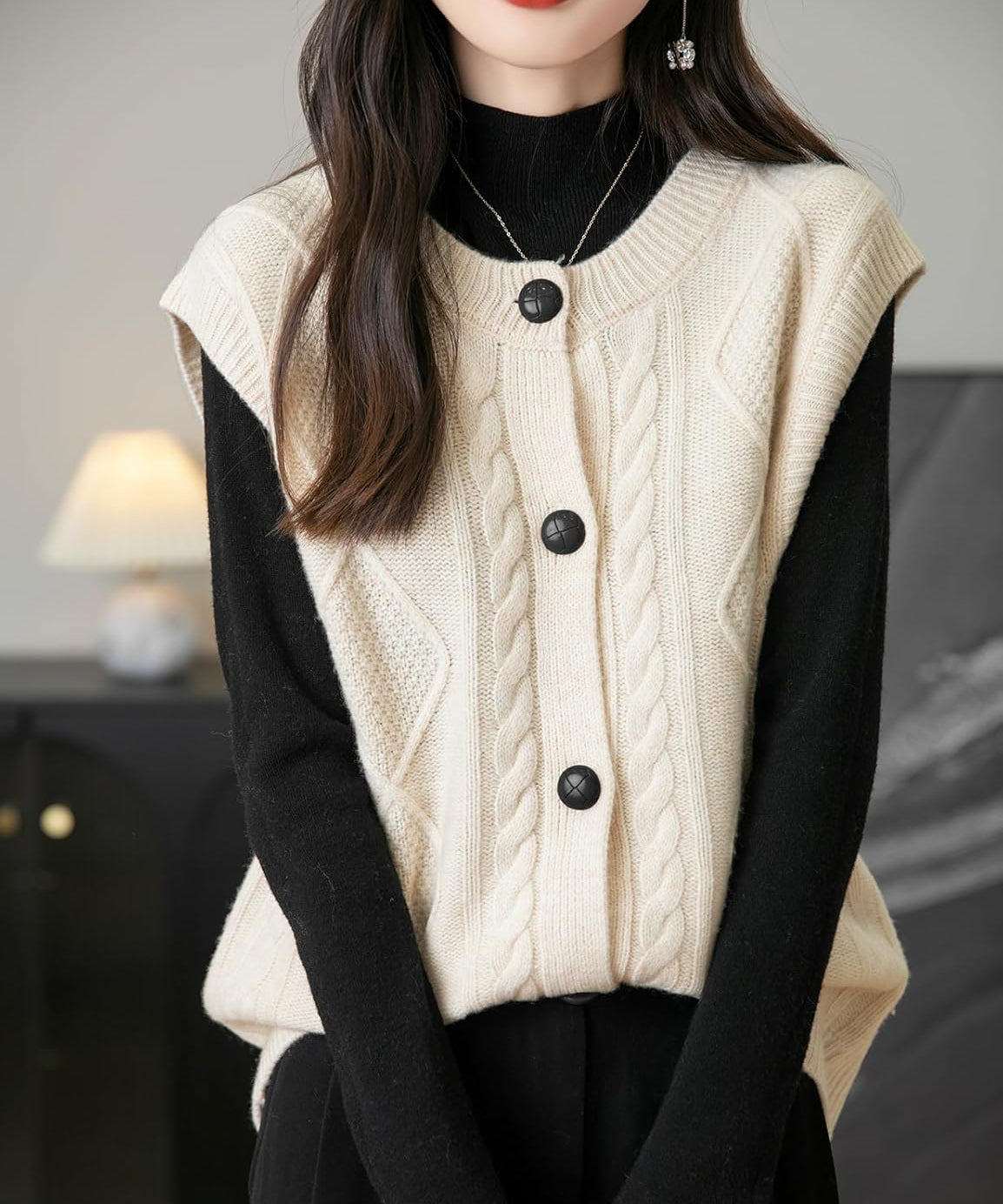 Chanyarn Women's 100% Merino Wool Sweater Vest 2025 Fall Winter Crew Neck Button Down Sleeveless Cable Knitted Sweater