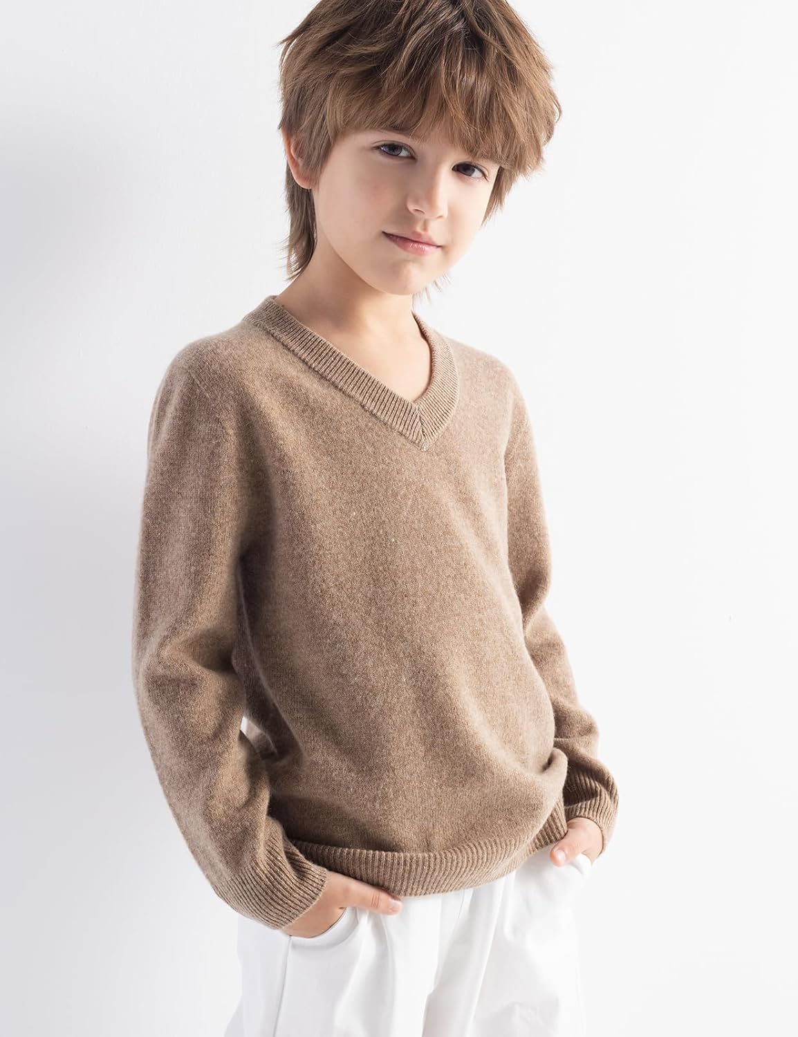 男の子と女の子100％メリノウールのセーター秋の冬のファーストラインクルーネックの長袖のシームレスセーターを着用する準備ができています