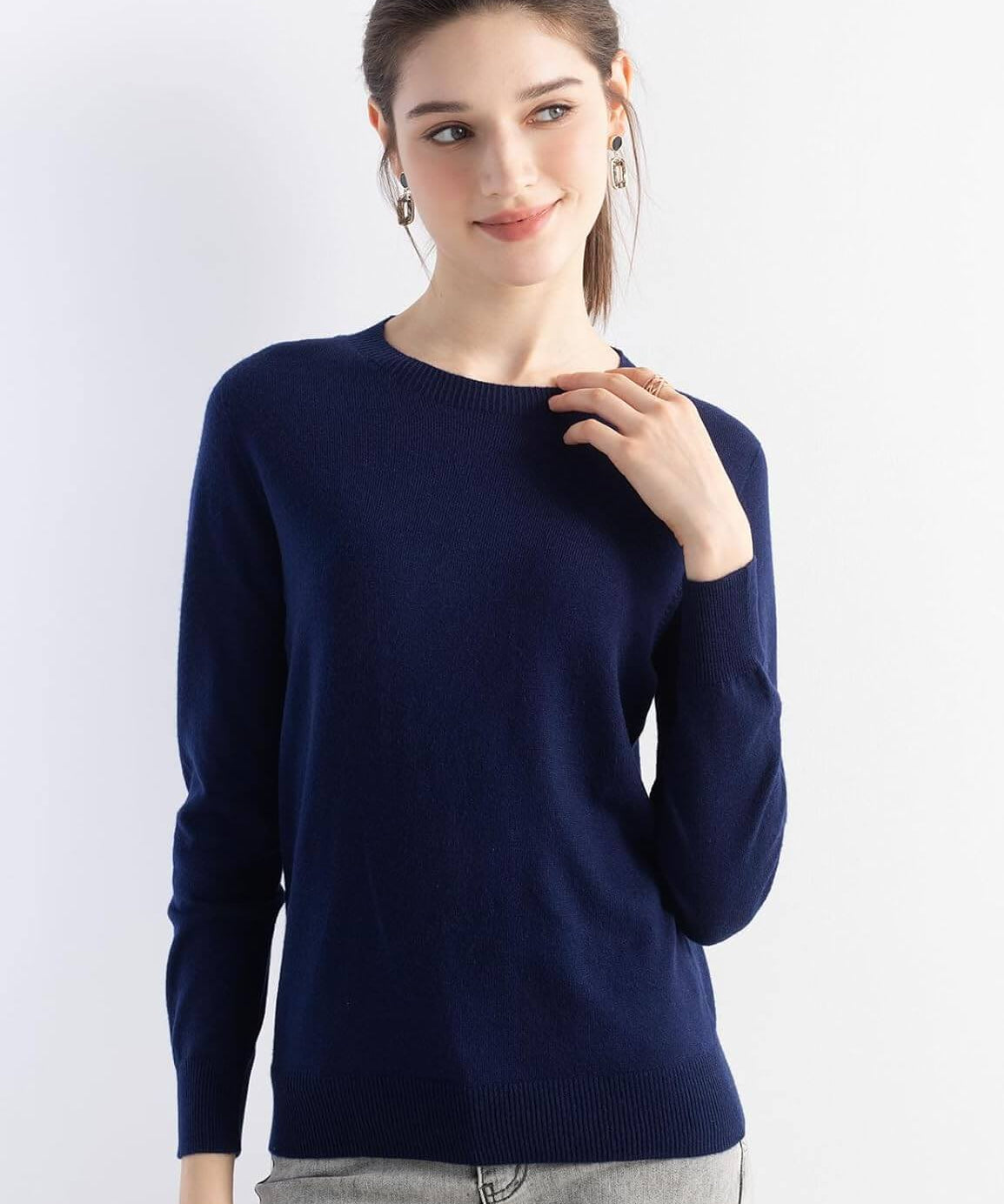 Merino Wool Crew Neck Seamless Knit Sweater