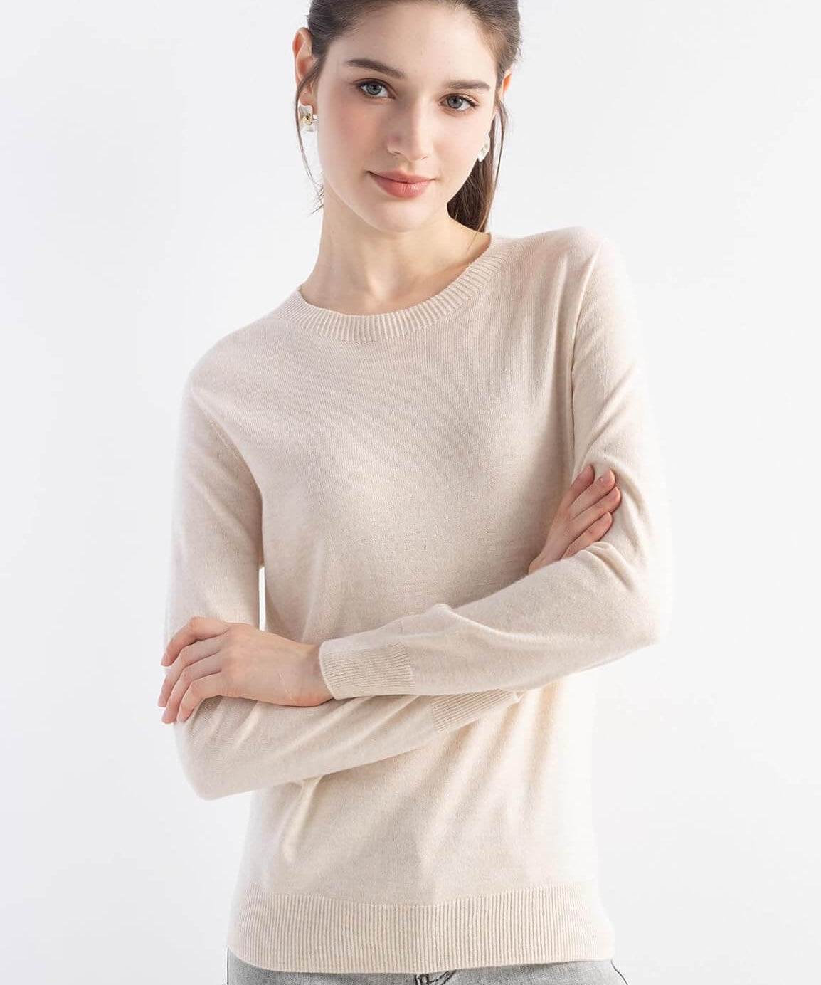 Merino Wool Crew Neck Seamless Knit Sweater
