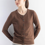 Suéter de cárdigan de lana de lana femenina 2025 otoño invierno falso de dos piezas Bloque de color Cardigan de tejido de manga larga