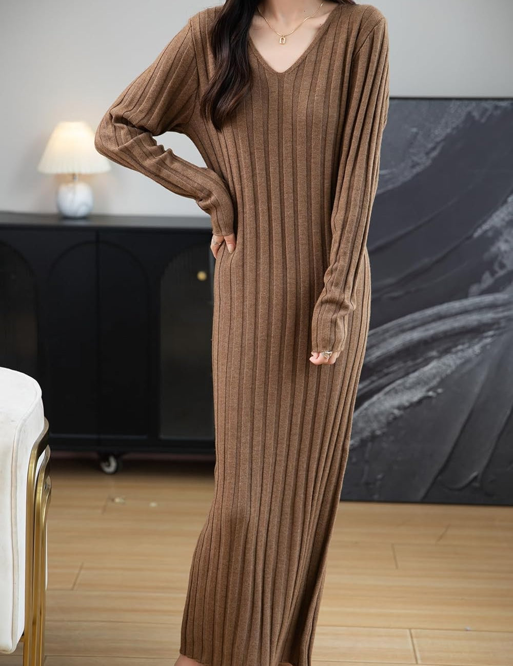 Merinoullblandning med V-ringad Ribbad Bodycon Stickad Klänning