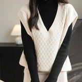 Verser de pull en laine 100% mérinos féminin 2025 Hiver d'hiver Classique V Cable V Cable Câble sans manches Pull à pulls en tricot