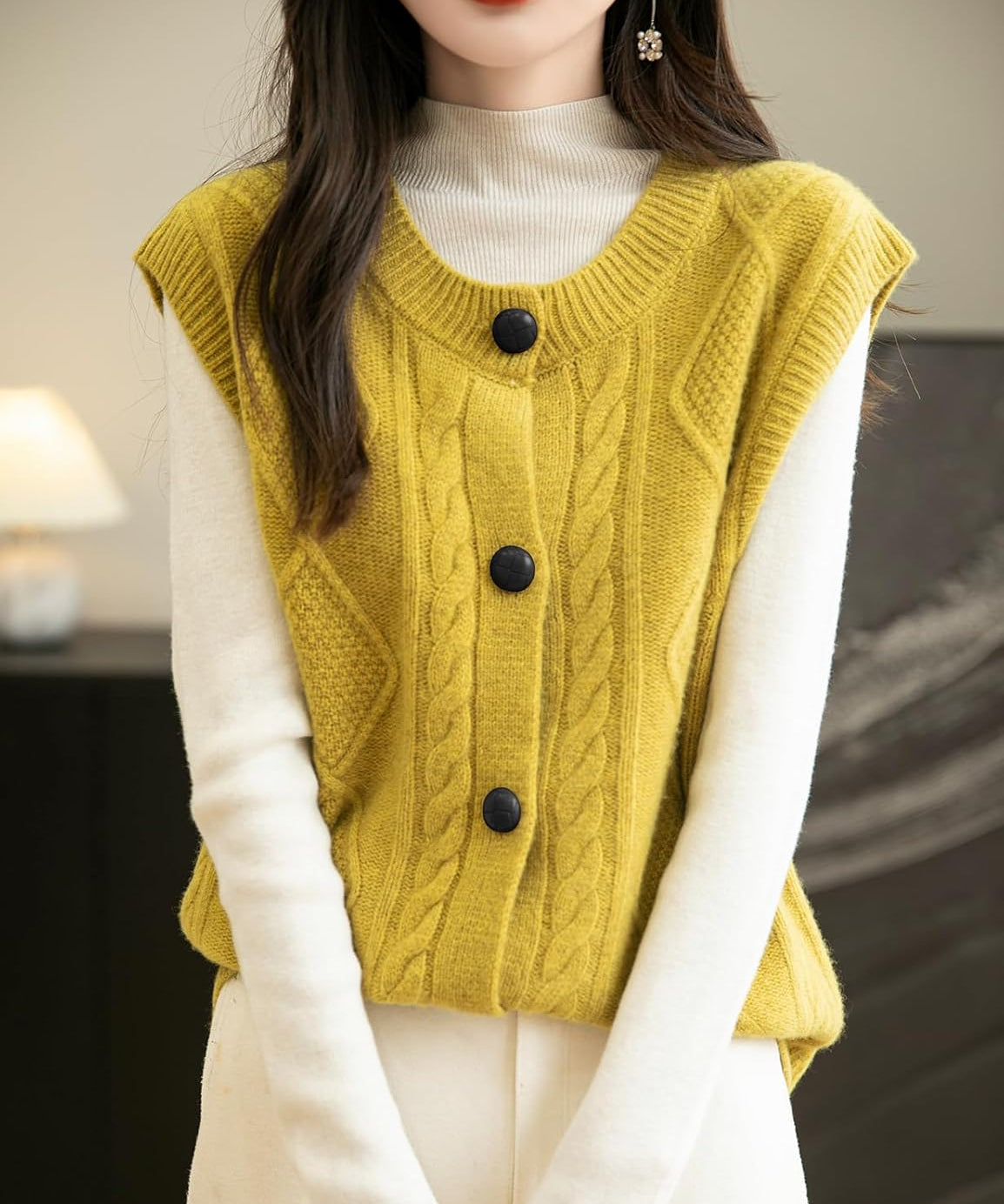 Chanyarn Women's 100% Merino Wool Sweater Vest 2025 Fall Winter Crew Neck Button Down Sleeveless Cable Knitted Sweater