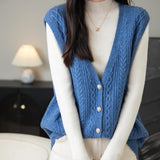 Women's 100% Merino Wool Sweater Vest 2025 Fall Winter V Neck Button Down Sleeveless Cable Knit Sweater Vest