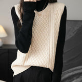 Women's 100% Merino Wool Sweater Vest 2025 Fall Winter Vintage Cable Crew Neck Sleeveless Knit Sweater Vest