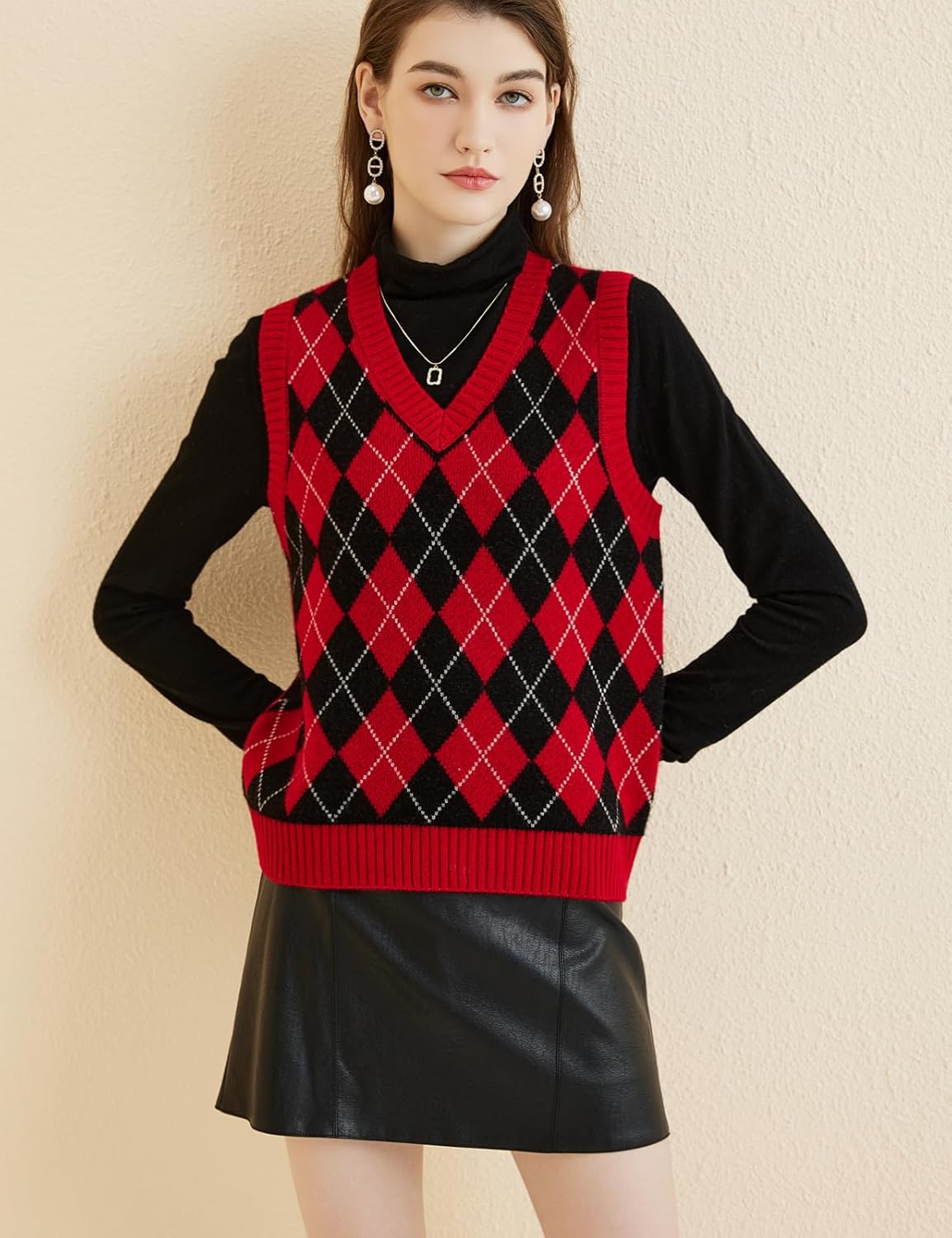 Women's 100% Merino Wool Sweater Vest 2025 Fall Winter Diamond Lattice V Neck Sleeveless Knit Sweater Vest