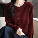 Suéter de cárdigan de lana de lana femenina 2025 otoño invierno falso de dos piezas Bloque de color Cardigan de tejido de manga larga