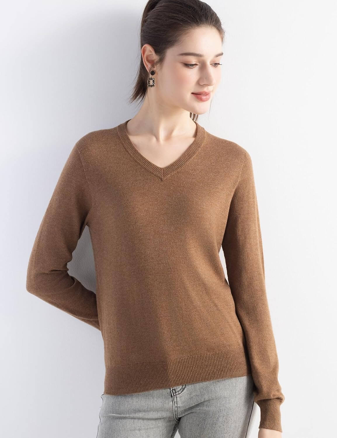 Women's Merino Wool Sweater 2025 Fall Winter V Neck Long Sleeve First-Line Ready to Wear Seamless Knit Sweater