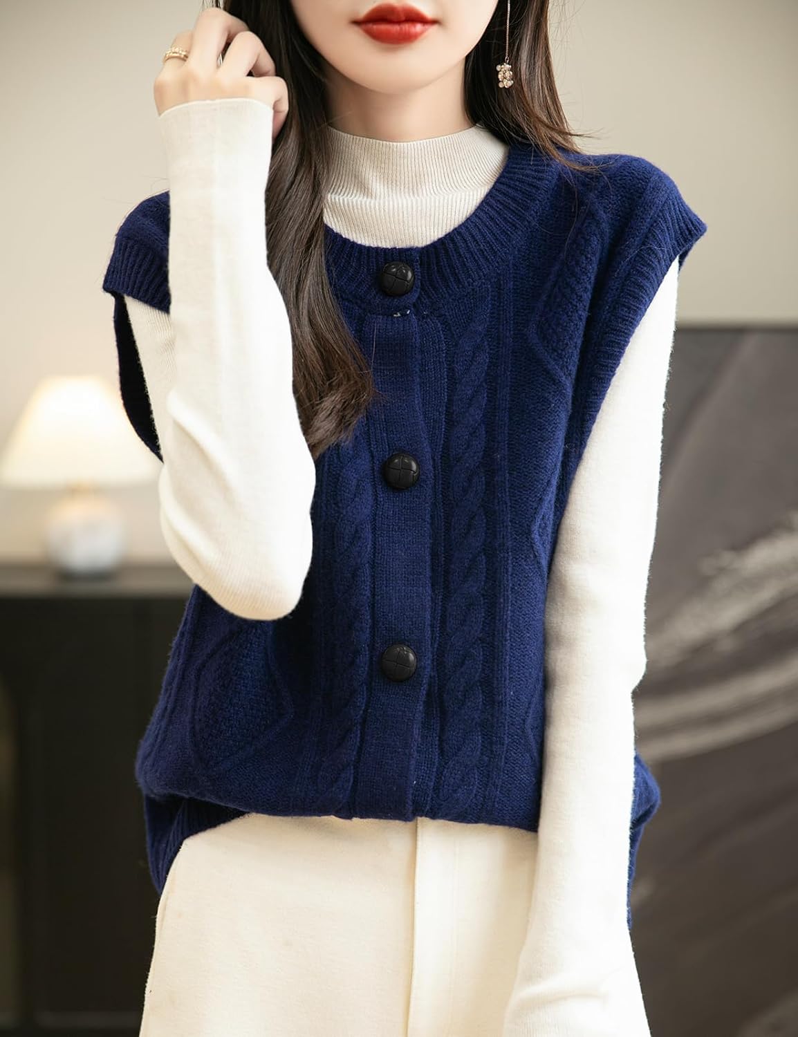 Chanyarn Women's 100% Merino Wool Sweater Vest 2025 Fall Winter Crew Neck Button Down Sleeveless Cable Knitted Sweater
