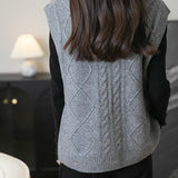Chanyarn Women's 100% Merino Wool Sweater Vest 2025 Fall Winter Crew Neck Button Down Sleeveless Cable Knitted Sweater
