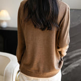 Suéter de cárdigan de lana de lana femenina 2025 otoño invierno falso de dos piezas Bloque de color Cardigan de tejido de manga larga