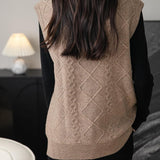 Women's 100% Merino Wool Sweater Vest 2025 Fall Winter Crew Neck Button Down Sleeveless Cable Knit Sweater Vest