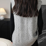 Women's 100% Merino Wool Sweater Vest 2025 Fall Winter Crew Neck Button Down Sleeveless Cable Knit Sweater Vest
