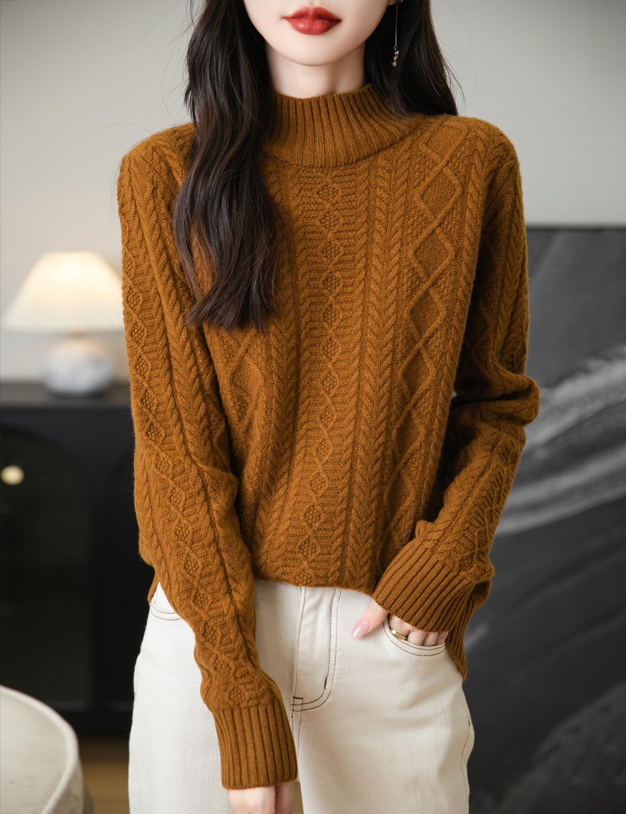 100% 메리노 울 목넥 케이블 스웨터