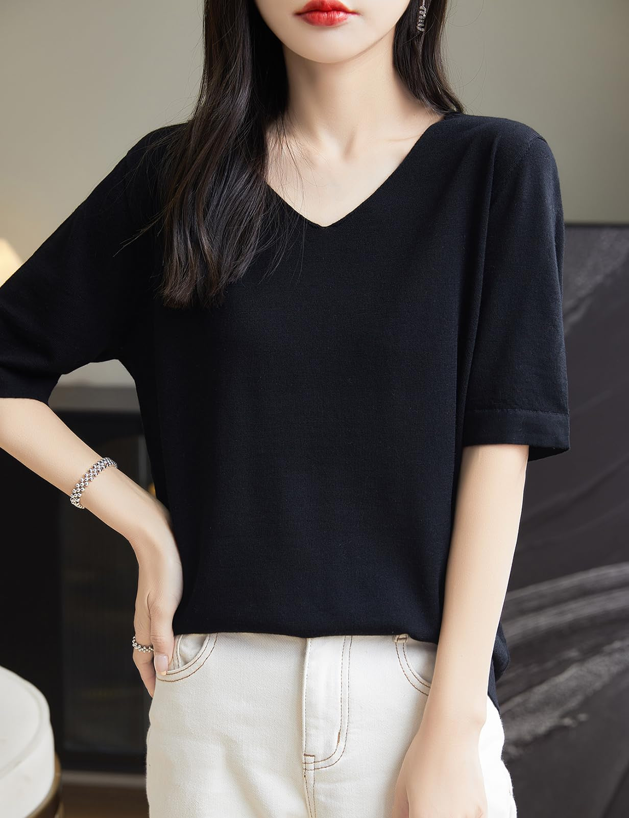 100% Merino Wool V-Neck Short Sleeve Base Layer Tee