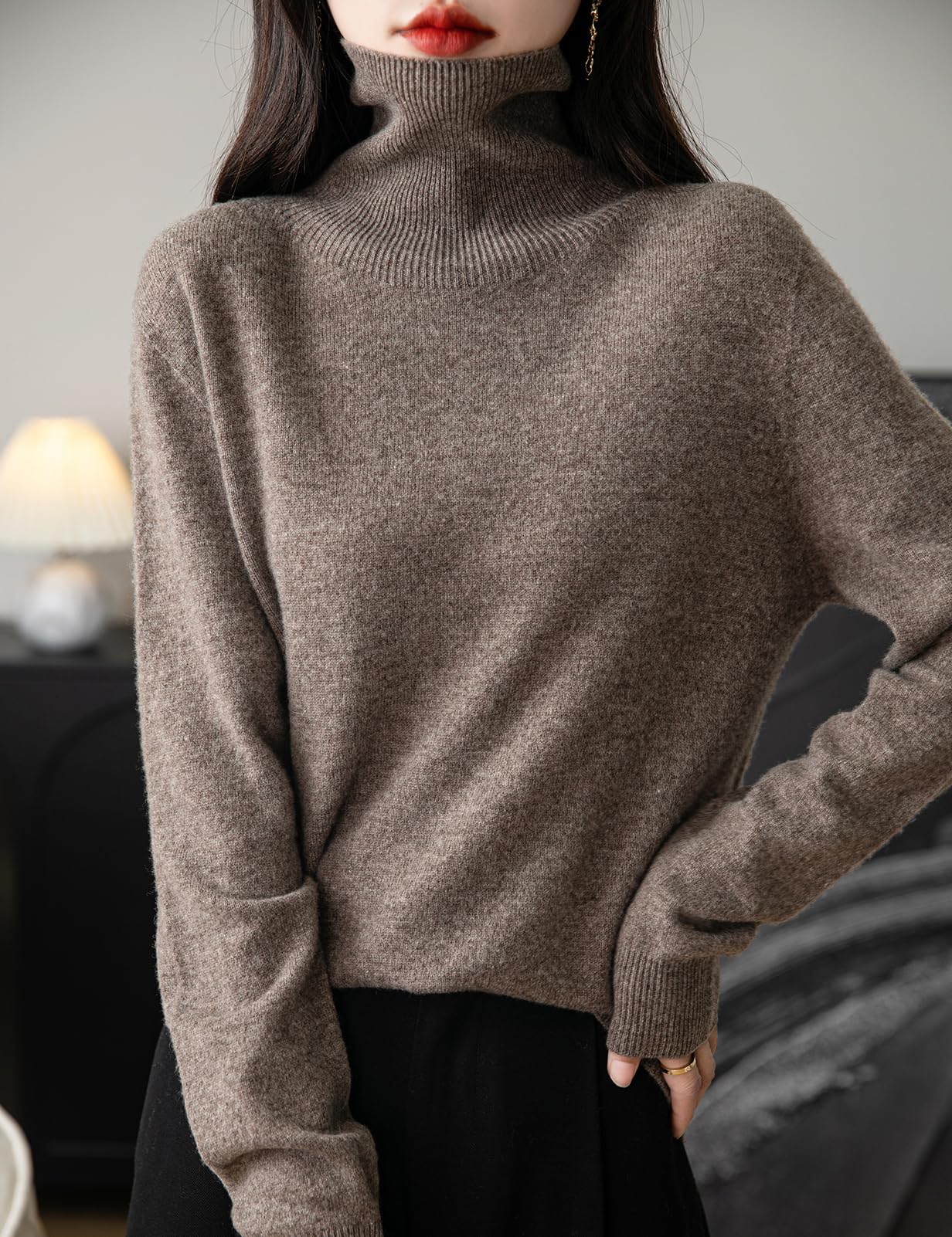 100% Merino Wool Seamless Turtleneck Sweater