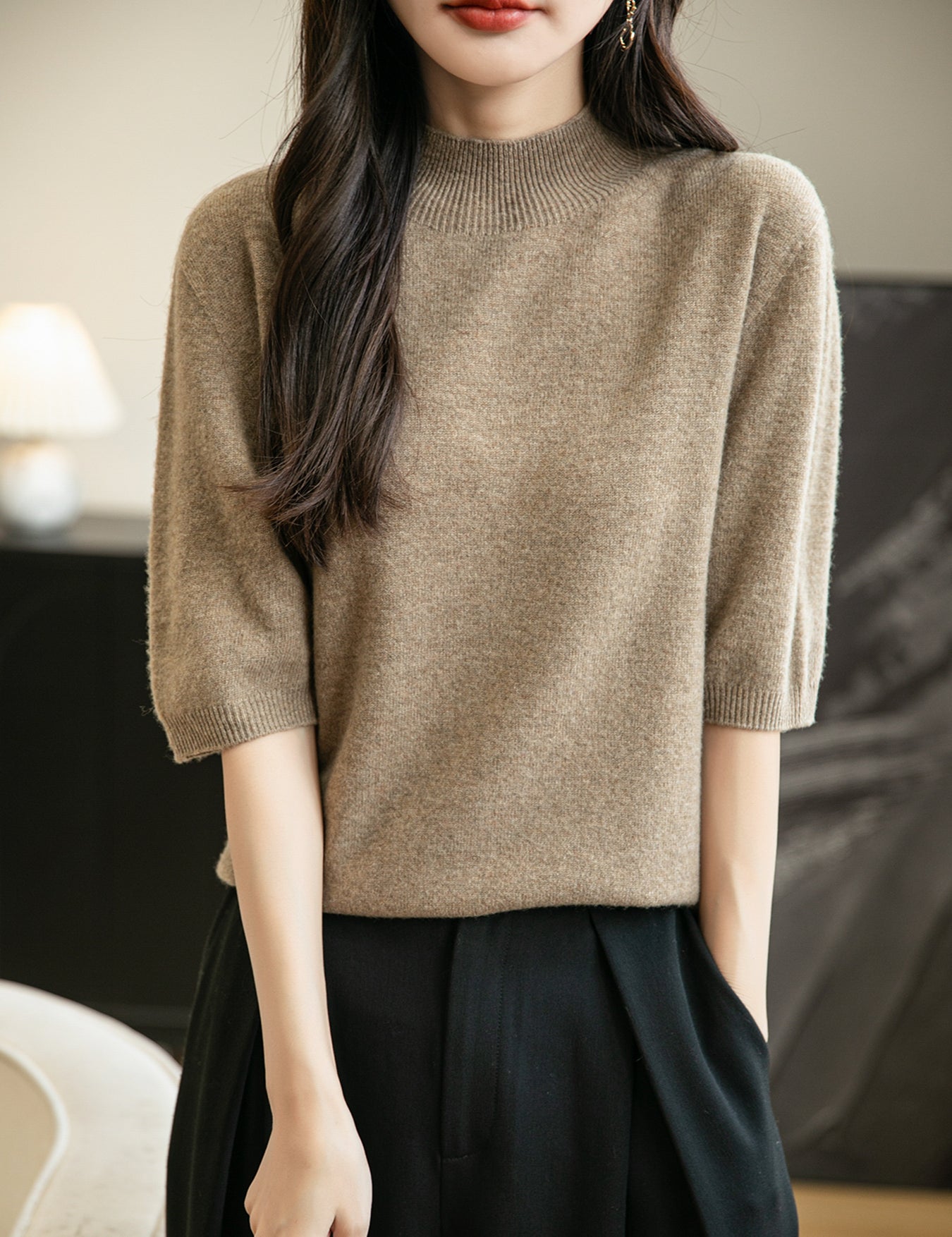 100% Merino Wool Short Sleeve Mockneck Seamless Sweater