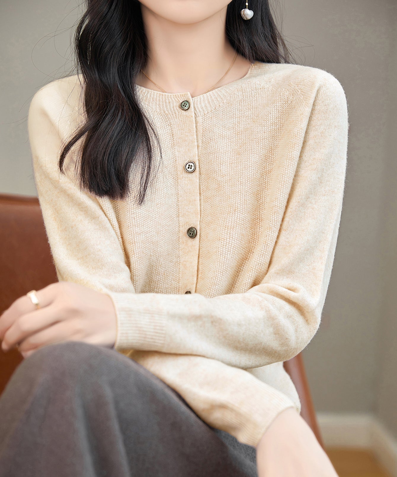 Chanyarn Women's Crewneck 100% Merino Wool Sweater 2025 Spring Fall Solid Long Sleeve Seamless Knitted Cardigan Sweater